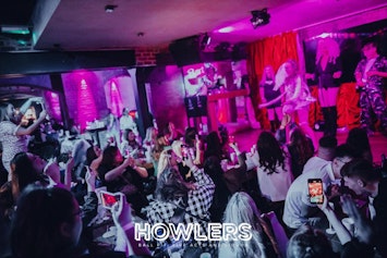 Bottomless Bonkers Ball at Howlers – Standard Seats 